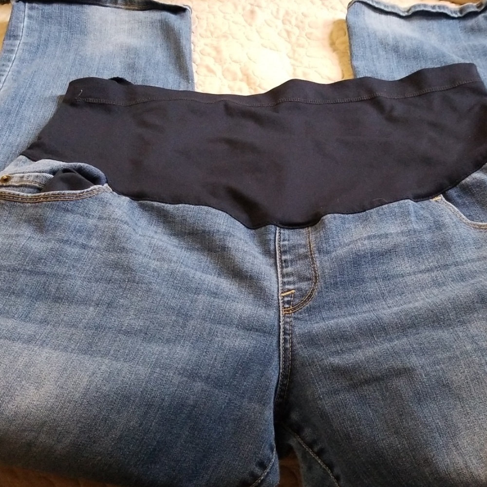 Liz Lange maternity  boot cut jeans size 16